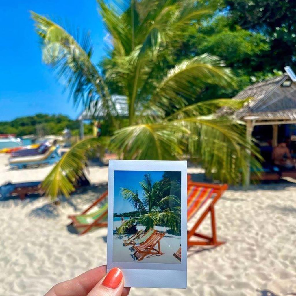 Ta bilder av idylliska stränder med din instax-kamera